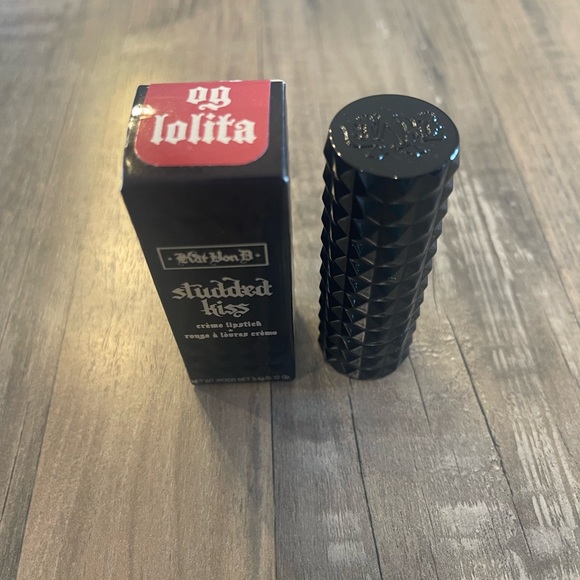 Kat Von D Studded Kiss Lipstick-OG Lolita - Picture 2 of 6